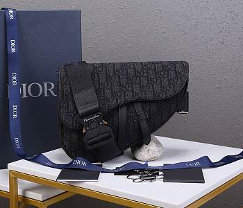 Dior Saddle Bag All Black Dior Oblique Jacquard 46123141 Size 20 x 28.6 x 5 cm