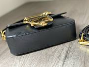 Fendace Brooch mini baguette Fendace Black leather bag Size 20x13x5 cm - 3