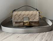  Fendi Baguette Dove gray FF tapestry fabric bag Size 27x15x6 cm - 1