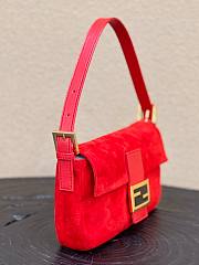Fendi Baguette Shoulder Bag Red Size 25x4x12 cm - 3