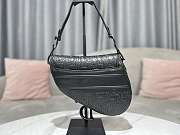 Dior Saddle Leather Embossed Black Size 26 x 20 x 7 cm - 2