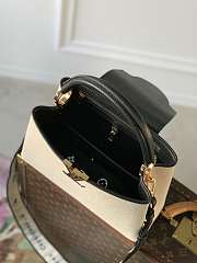 Louis Vuitton Capucines MM Black Size 31.5x20x11cm - 3