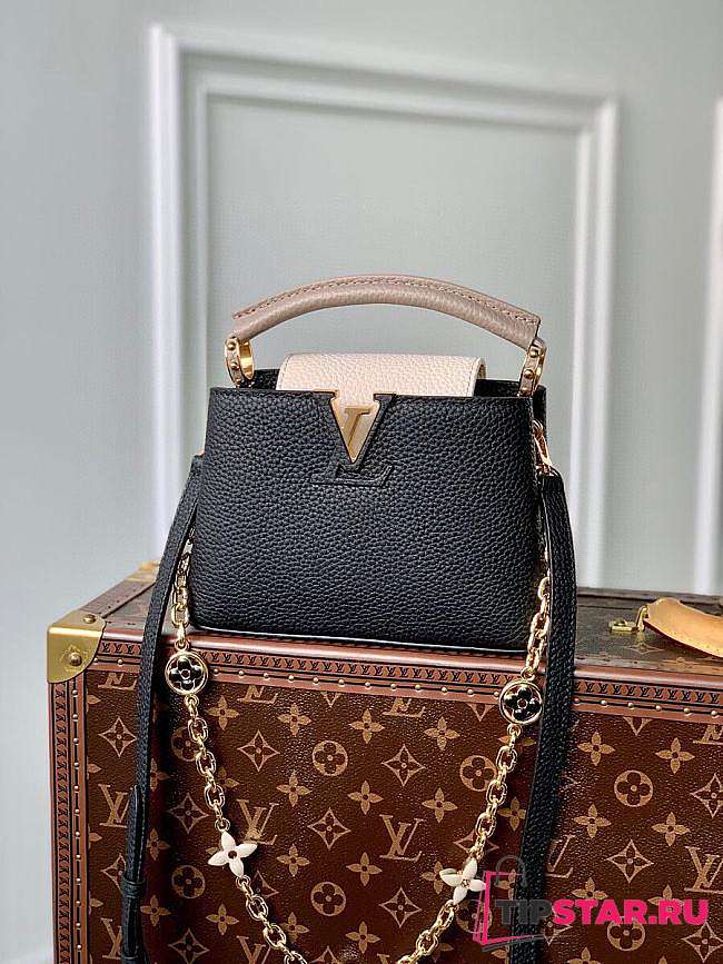 Louis Vuitton Capucines BB Black Taurillon leather with chain Size 21 x 14 x 8 cm - 1