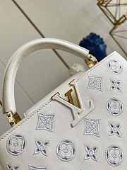 Louis Vuitton Capucines  Capucines BB Broderie Anglaise - M20742 Size 27 x 18 x 9 cm - 5
