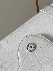 Louis Vuitton Capucines Crocodile Leather Silver N92967 Size 27x18x9 cm - 6
