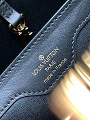 Louis Vuitton LV Capucines BB Polkadots Calfskin Putih List Hitam Size 27x18x9 cm - 3