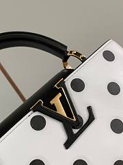 Louis Vuitton LV Capucines BB Polkadots Calfskin Putih List Hitam Size 27x18x9 cm - 4