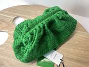 Bottega Venata Pouch Green Bag Size 40x18x18 cm - 2
