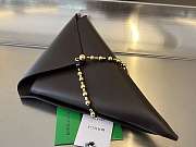 Bottega Venata Triangle Clutch 01 Size 40x21x2 cm - 1