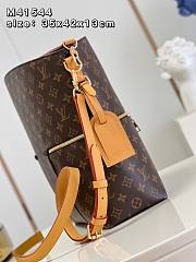 Louis Vuitton Monogram Canvas Mélie Bag Size 35x42x13 cm - 4