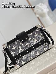 Louis Vuitton LV Petite Malle Handbag Size 20 x 12.5 x 6 cm - 3