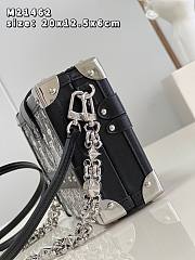 Louis Vuitton LV Petite Malle Handbag Size 20 x 12.5 x 6 cm - 5