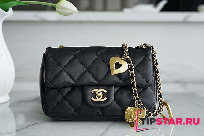 Chanel Love Chain Bag CF Black Size 12×19×7 cm - 1