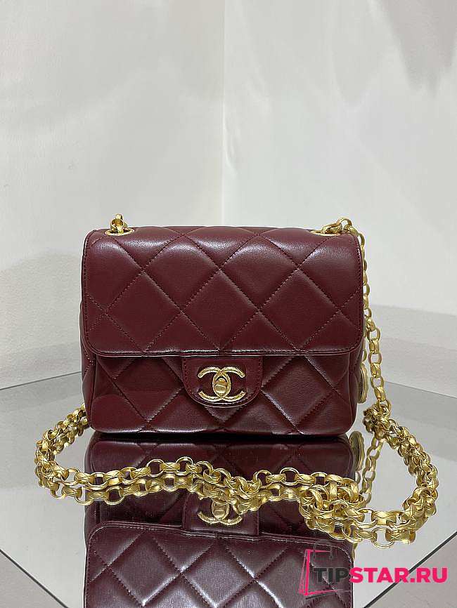 Chanel Flap Chain Bag Red Size 16x19.5x7 cm - 1