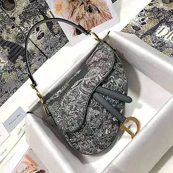Dior Women Saddle Bag Size 25.5x20x6.5 cm
