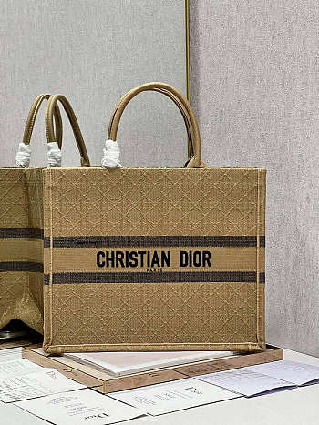 Dior Book Tote Bag Large 02 Size 42 x 35 x 18.5 cm