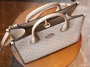 Gucci GG Supreme Small Tote Bag Size 31x26.5x14 cm - 3