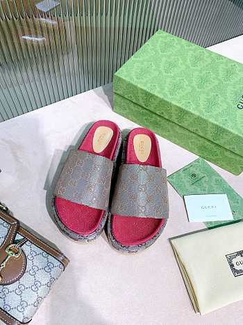 GUCCI Slippers MM 011