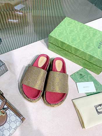 GUCCI Slippers MM 012
