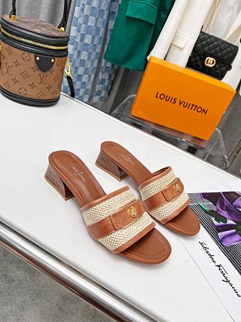 Louis Vuitton Logo Sandals 000