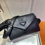 Padded nappa leather Prada Signaux Black bag Size 32x21x12 cm - 3