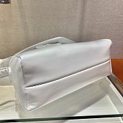 Padded nappa leather Prada Signaux White bag Size 32x21x12 cm - 6