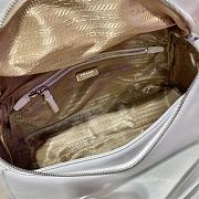 Padded nappa leather Prada Signaux White bag Size 32x21x12 cm - 4
