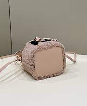 Fendi mini Mon Tresor bucket bag Size 20x15x11 cm - 6