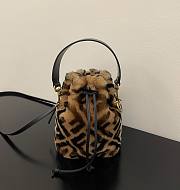 Fendi Mon Tresor Mini-bag in brown sheepskin Size 18x10x12 cm - 1