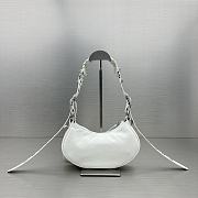 Balenciaga le cagole xs shoulder bag crocodile embossed in white Size 26x16x10 cm - 6