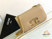 Celine medium Beige bag Triomphe frame in shiny calfskin Size 23x15.5x5 cm - 1