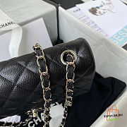 Chanel small Flap bag grained calfskin with silver-metal/black Siz e20x13x7 cm - 4