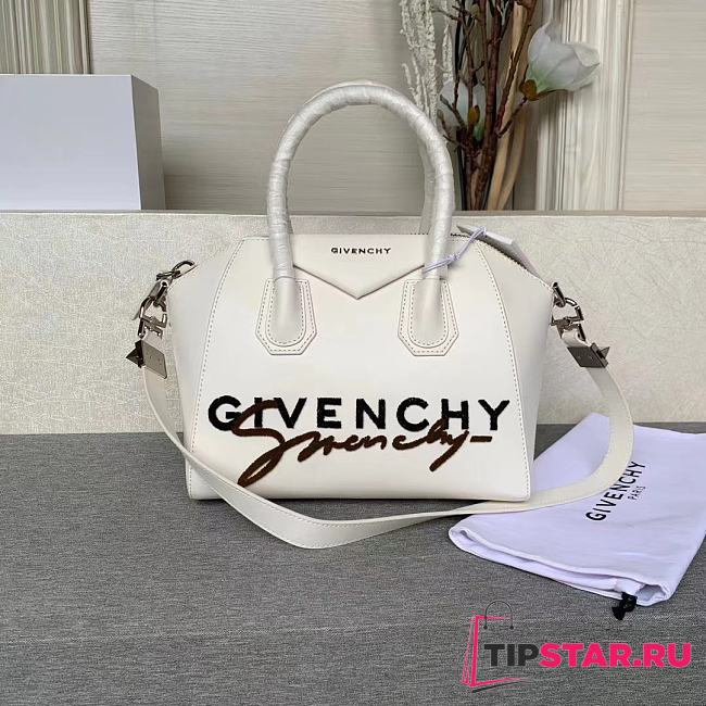 Givenchy MINI ANTIGONA Bag White Size 28 - 1