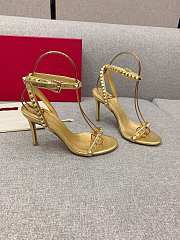  Valentino Garavani Small Stud Sandal Yellow - 1