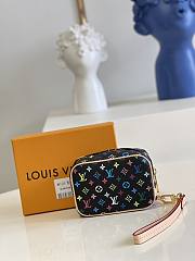 LV takashi murakami x louis vuitton black monogram multicolore wapity case 11x8x4 cm - 3