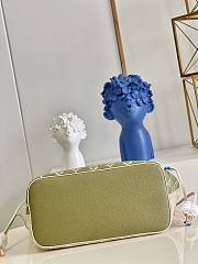 Louis Vuitton MM Neverfull Green Size 31x28x14 cm - 3