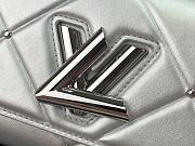 Louis Vuitton Twist MM Lamb Leather Sliver 98123261 Size 19x15x9 cm - 6