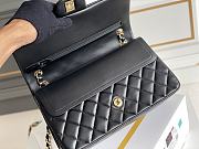 Chanel Black Medium Classic Flap in Lambskin with Light Gold Hardware Size 28 cm - 4