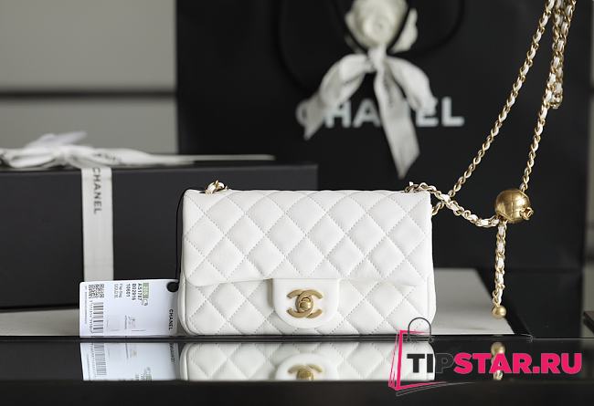 Chanel Mini Flap Bag White Size 13×20×7 cm - 1