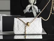 Chanel Mini Flap Bag White Size 13×20×7 cm - 3