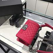 Chanel Boy Bag Caviar Pink Silver Hardware Size 20 cm - 3