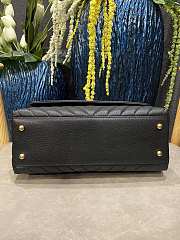  Chanel Coco Cheveron Black Gold Hardware Size 18×29×12 cm - 2