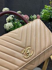 Chanel Coco Cheveron Beige Gold Hardware Size 18×29×12 cm - 3