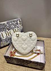 DIOR DIORAMOUR CARO Heart White Chain Red Bag Size 11x10x1.5 cm - 5