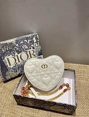 DIOR DIORAMOUR CARO Heart White Chain Red Bag Size 11x10x1.5 cm - 3