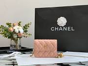  CHANEL Classic Rose Lambskin Pearl Crush Card Holder Belt Bag Size 9.5x12.5x3.5 cm - 1