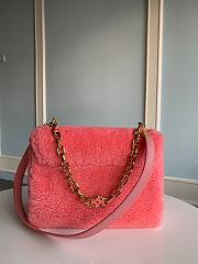 Louis Vuitton Twist MM hand bag Pink gold-color double chain Size 23x18x8 cm - 4