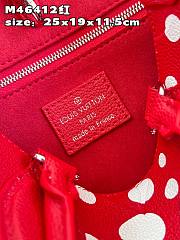 Louis Vuitton x Yayoi Kusama ONTHEGO Red Infinity Dots Size 25x19x11.5 cm - 5