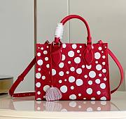 Louis Vuitton x Yayoi Kusama ONTHEGO Red Infinity Dots Size 25x19x11.5 cm - 1