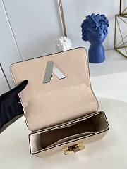  LV Twist lock on this Twist MM Brown handbag in Epi leather Size 23x17x9.5 cm - 3